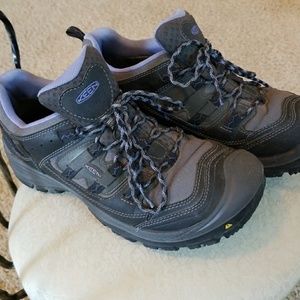 Keen hiking shoes
